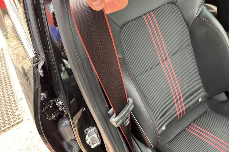 Renault Clio 1.3 131PS "RS LINE" Automat Skóry Navi Tablet ALu Stan BDB Zarejesrowa zdjęcie 23