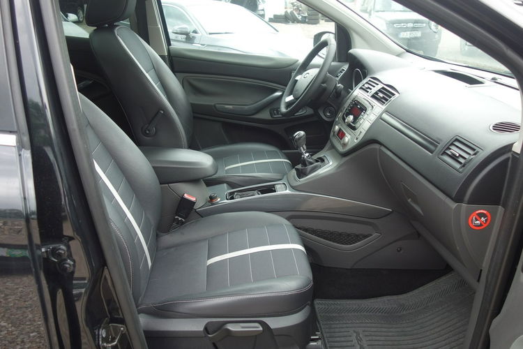 Kuga FORD KUGA zdjęcie 10