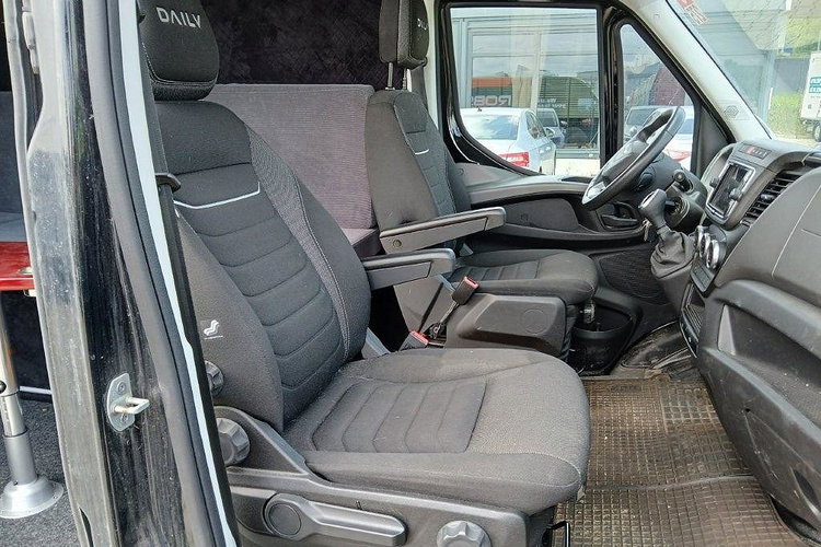 IVECO DAILY 35S 18 zdjęcie 8