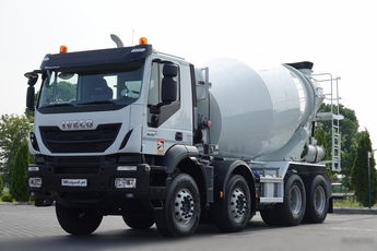 Iveco TRAKKER 400 / 8X4 / BETONOMIESZARKA 9 M3 / LIEBHERR / ALUFELGI / EURO 6
