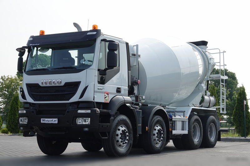 samochód ciężarowy Iveco zdjęcie 1