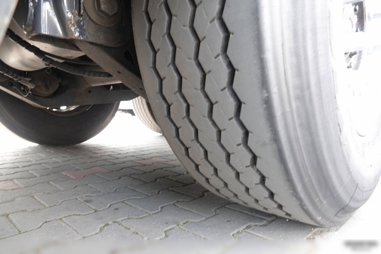 Wielton FIRANKA  /MULDA DO STALI - 9 M / COILMULDA / OŚ PODNOSZONA / SAF / MAŁO UŻYWANA zdjęcie 21