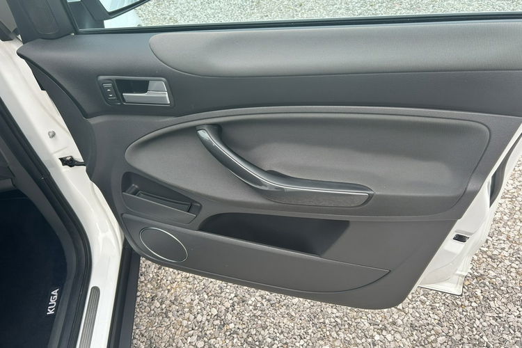 Ford Kuga Titanium, Panorama zdjęcie 17