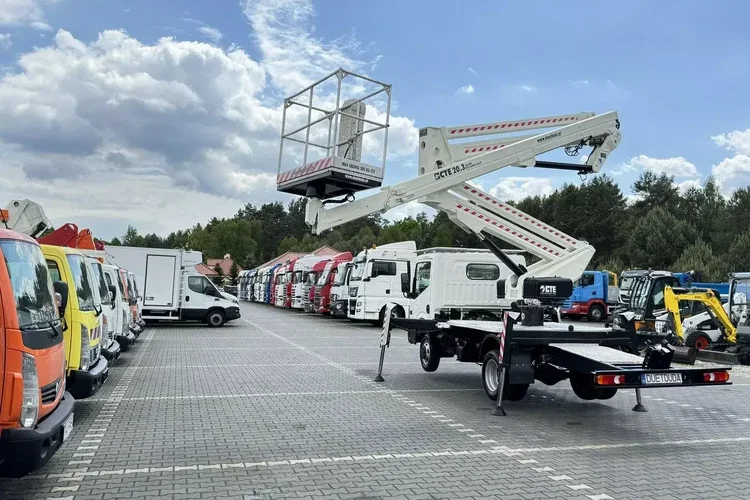 Nissan Cabstar zdjęcie 16