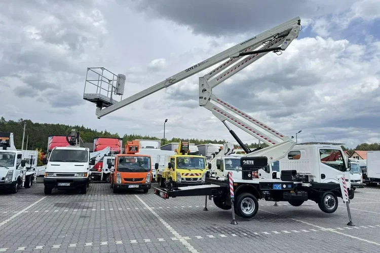 Nissan Cabstar zdjęcie 17