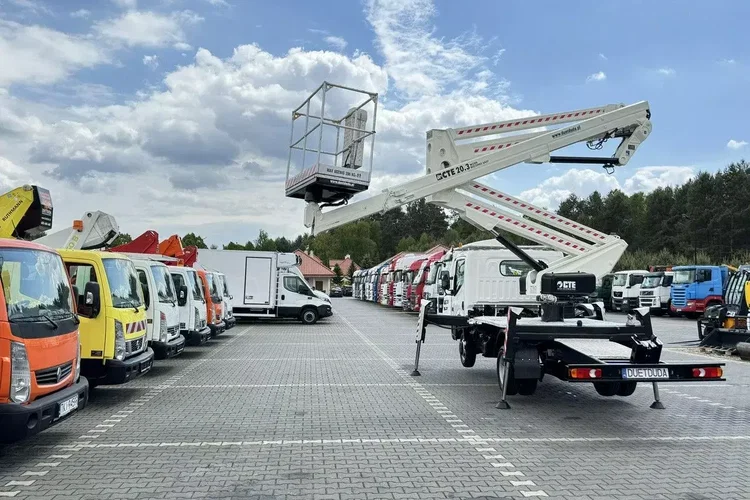 Nissan Cabstar zdjęcie 20