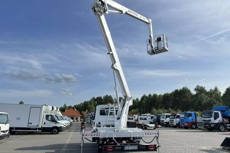 Iveco Daily 35S14 zdjęcie 22