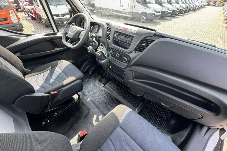 Iveco Daily 35S14 zdjęcie 31