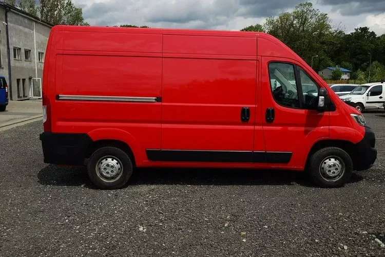 Opel Movano zdjęcie 12