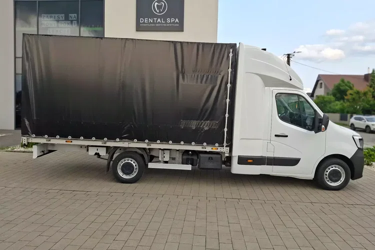 Renault Master zdjęcie 2