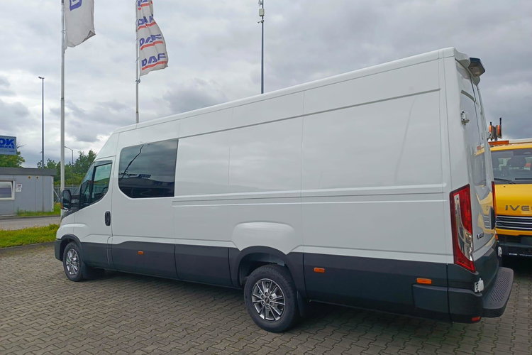 IVECO Daily 35S18HA8 V zdjęcie 9