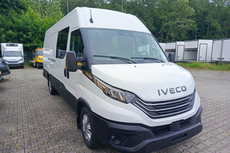 IVECO Daily 35S18HA8 V zdjęcie 11