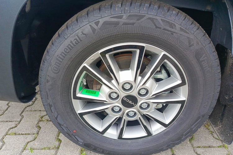 IVECO Daily 35S18HA8 V zdjęcie 15