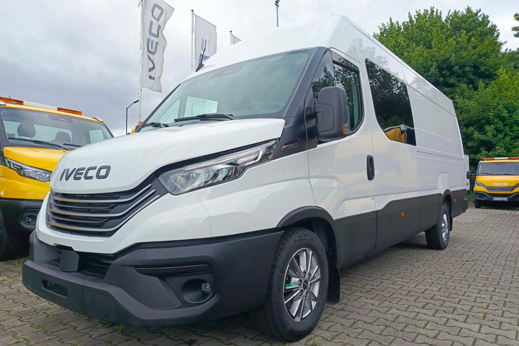 IVECO Daily 35S18HA8 V zdjęcie 3