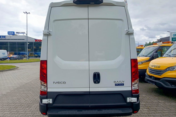 IVECO Daily 35S18HA8 V zdjęcie 5