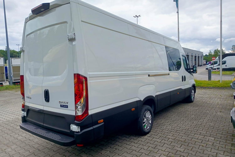 IVECO Daily 35S18HA8 V zdjęcie 6