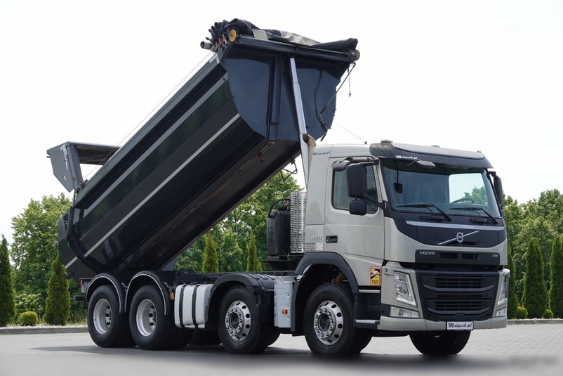 samochód ciężarowy Volvo zdjęcie 1