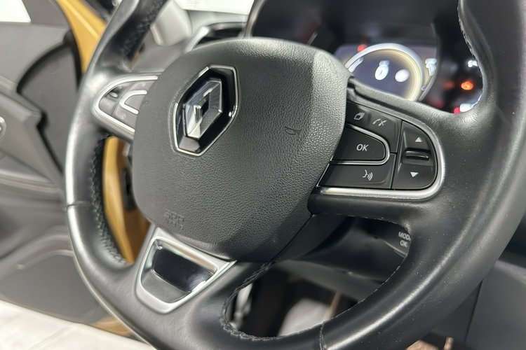 Renault Scenic 1.6 dCi 130KM INTENS Full LED Panorama HeadUp PDC 360 BOSE zdjęcie 25