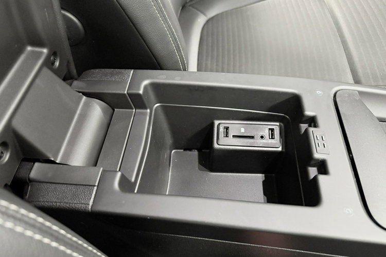 Renault Scenic 1.6 dCi 130KM INTENS Full LED Panorama HeadUp PDC 360 BOSE zdjęcie 31