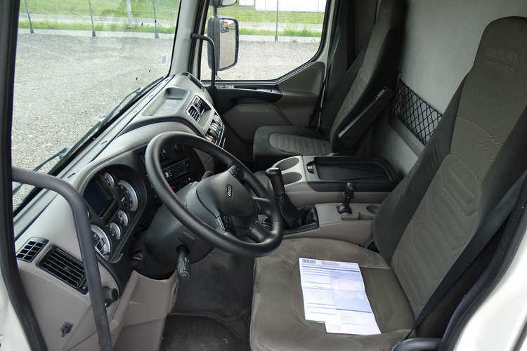 DAF LF 45.210 Laweta Pomoc Drogowa Specjalny Przebieg Udokumentowany,  Hydrauliczna klapa najazdowa,  ,  Poduszki zdjęcie 9