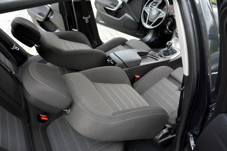 Opel Insignia Bi-Xenon Ledy 4X4 Zegary Virtual Radar Lane Assist Navi 2xParktr zdjęcie 22