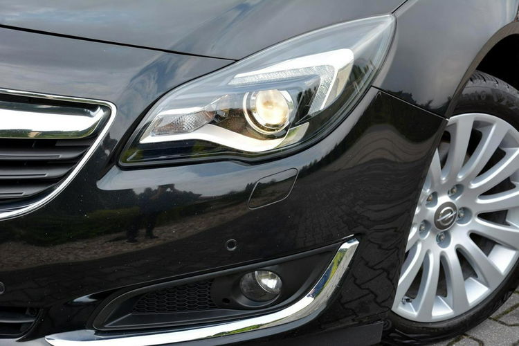 Opel Insignia Bi-Xenon Ledy 4X4 Zegary Virtual Radar Lane Assist Navi 2xParktr zdjęcie 9