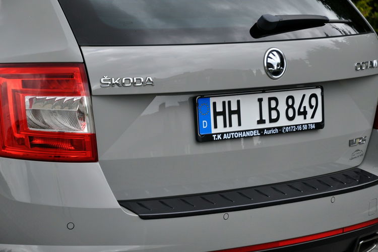 Skoda Octavia 2.0TDI(184KM) VRS Xenon Led Navi Panorama Skóry Reling F1 Alu18"ASO zdjęcie 16