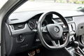 samochód osobowy Skoda zdjęcie 23