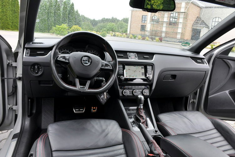 Skoda Octavia 2.0TDI(184KM) VRS Xenon Led Navi Panorama Skóry Reling F1 Alu18"ASO zdjęcie 29