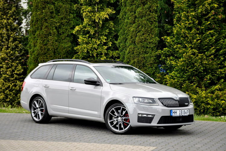 Skoda Octavia 2.0TDI(184KM) VRS Xenon Led Navi Panorama Skóry Reling F1 Alu18"ASO zdjęcie 3