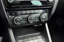 Skoda Octavia 2.0TDI(184KM) VRS Xenon Led Navi Panorama Skóry Reling F1 Alu18"ASO zdjęcie 34