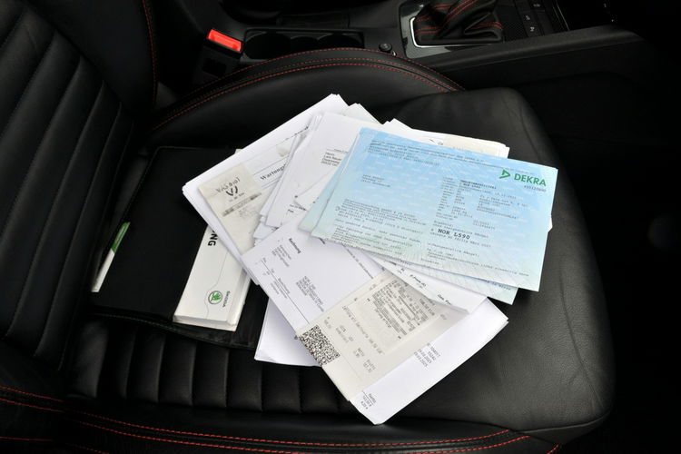 Skoda Octavia 2.0TDI(184KM) VRS Xenon Led Navi Panorama Skóry Reling F1 Alu18"ASO zdjęcie 40