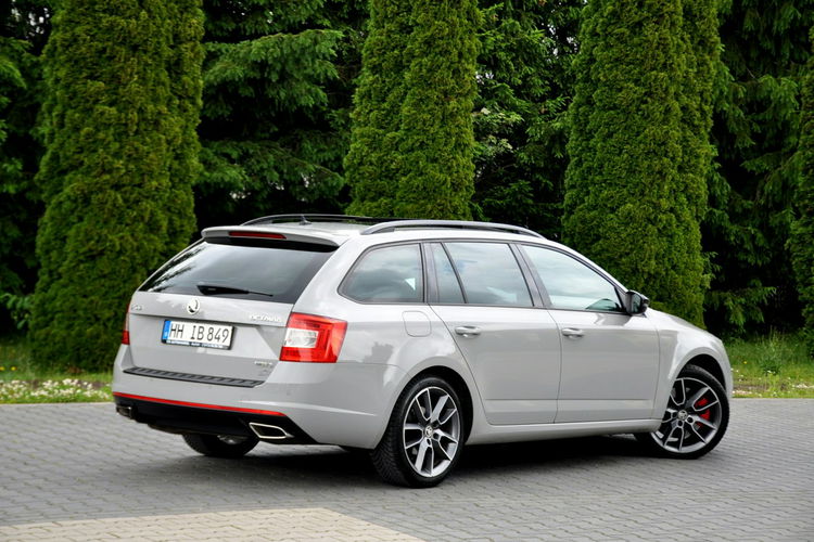 Skoda Octavia 2.0TDI(184KM) VRS Xenon Led Navi Panorama Skóry Reling F1 Alu18"ASO zdjęcie 6