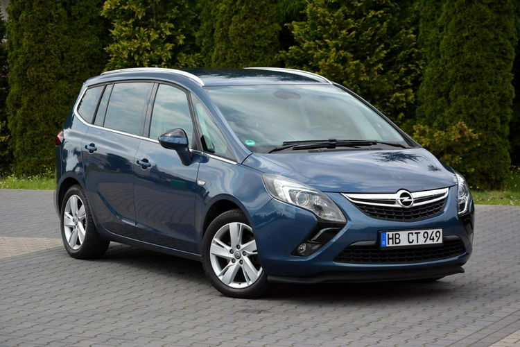 Opel Zafira Cosmo 7-Foteli Navi Skóry Ledy Xenon Parktronik Bagażnik Rowerowy zdjęcie 10