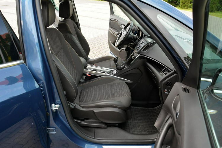 Opel Zafira Cosmo 7-Foteli Navi Skóry Ledy Xenon Parktronik Bagażnik Rowerowy zdjęcie 18