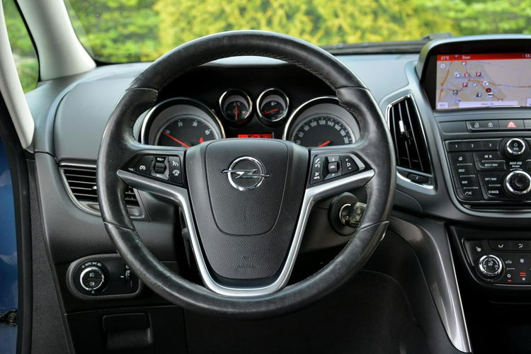Opel Zafira Cosmo 7-Foteli Navi Skóry Ledy Xenon Parktronik Bagażnik Rowerowy zdjęcie 23