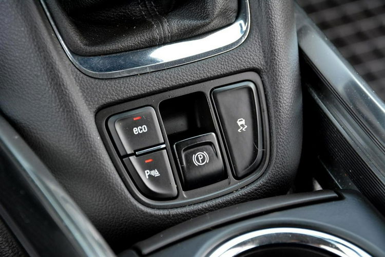 Opel Zafira Cosmo 7-Foteli Navi Skóry Ledy Xenon Parktronik Bagażnik Rowerowy zdjęcie 30