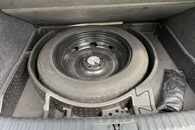 Volkswagen Tiguan . Nawigacja. Gwarancja. zdjęcie 13