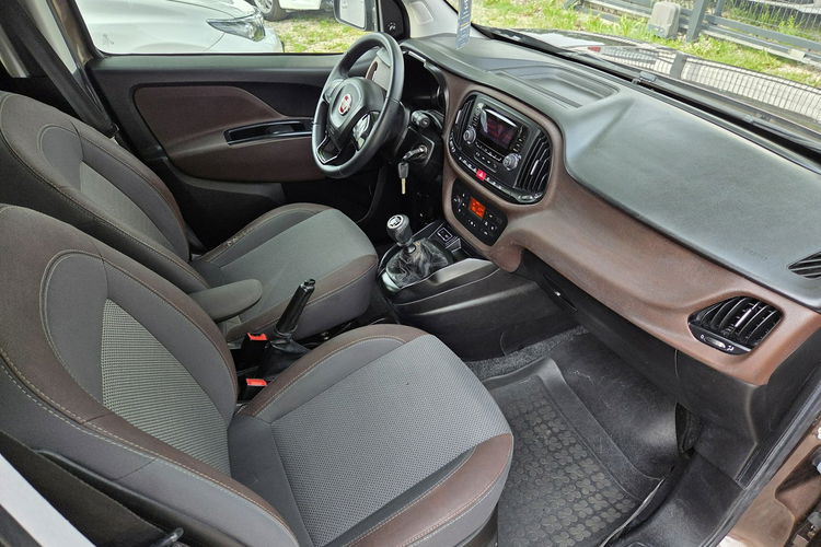 Fiat Doblo 1.6 Multijet Lift Full Opcja Skóra Klimatronik PDC Bardzo dobry stan zdjęcie 21