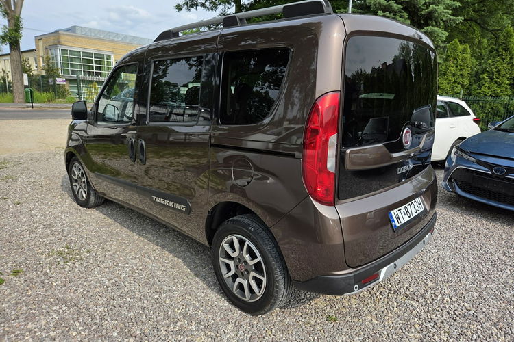 Fiat Doblo 1.6 Multijet Lift Full Opcja Skóra Klimatronik PDC Bardzo dobry stan zdjęcie 6