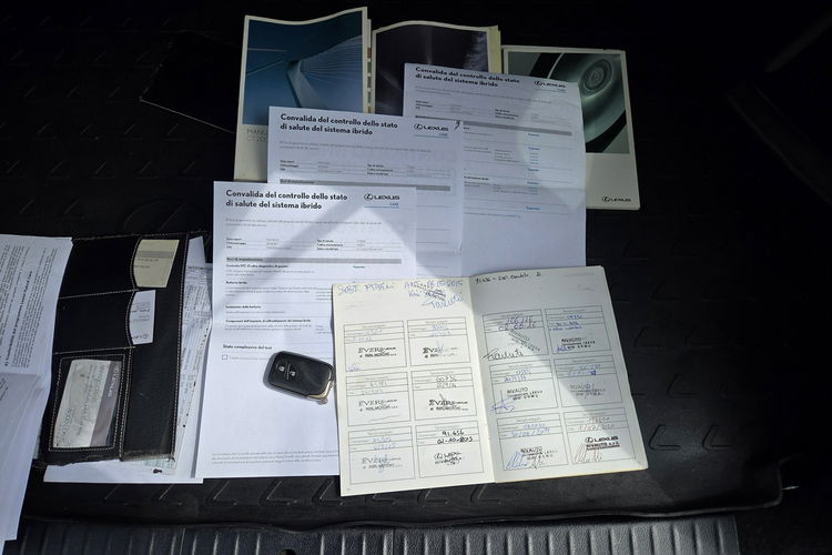 Lexus CT CT 200H 136KM Kamera ast. parkowania Full LED Alkantara Navi zdjęcie 21