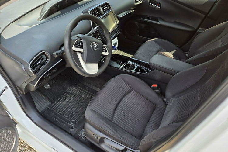 Toyota Prius 1.8 HSD 136KM Hand free Kamera Navi Ast. pasa Distronic Serwis zdjęcie 8