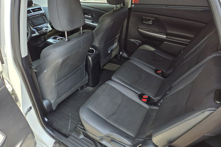 Toyota Prius+ 1.8 HSD 136KM Hand free 7 osobowy Bezwypadkowy zdjęcie 13