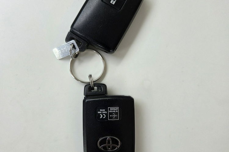 Toyota Prius+ 1.8 HSD 136KM Hand free 7 osobowy Bezwypadkowy zdjęcie 7