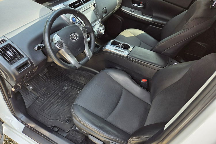 Toyota Prius+ 1.8 HSD 136KM Hand free 7 osobowy Bezwypadkowy zdjęcie 8