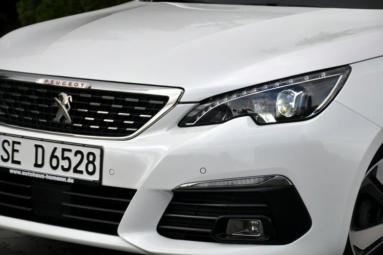 Peugeot 308 SW 1.5d(130KM) GT Virtual Radar Ful Led Panorama Skóry Navi Kamera360 Ful zdjęcie 12