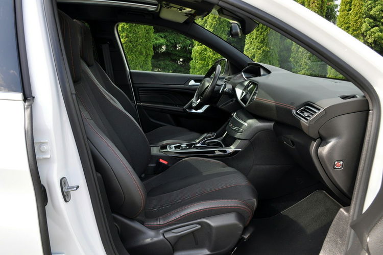 Peugeot 308 SW 1.5d(130KM) GT Virtual Radar Ful Led Panorama Skóry Navi Kamera360 Ful zdjęcie 18