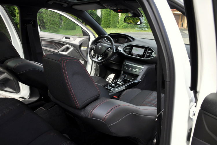 Peugeot 308 SW 1.5d(130KM) GT Virtual Radar Ful Led Panorama Skóry Navi Kamera360 Ful zdjęcie 25