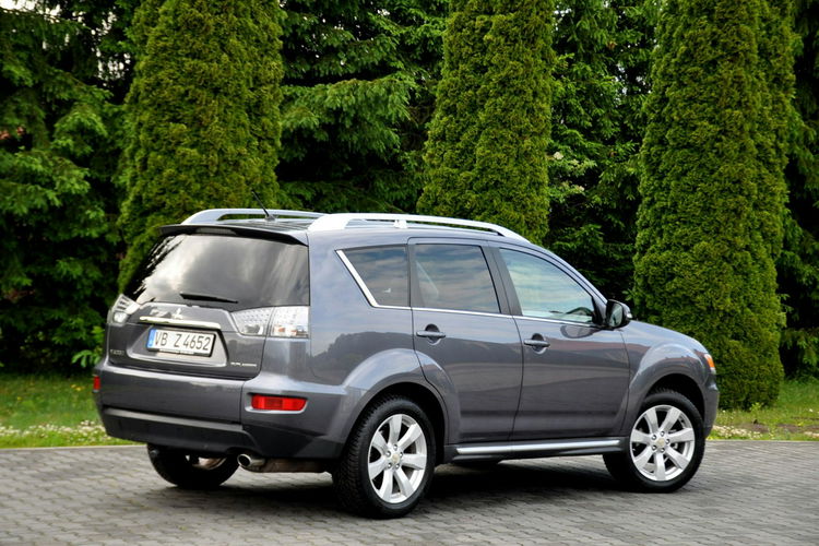 Mitsubishi Outlander 2.0i(147KM) Lift Duża Navi Skóry Reling Klimatyzacja I Wł Alu18"ASO zdjęcie 5