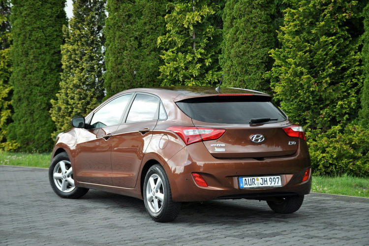 Hyundai i30 1.4i(99KM) Led Klimatyzacja Parktronik Welur I Właściciel Alu 15"ASO zdjęcie 14